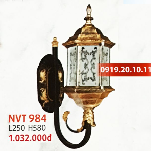 ĐÈN NGOÀI TRỜI NVT 984